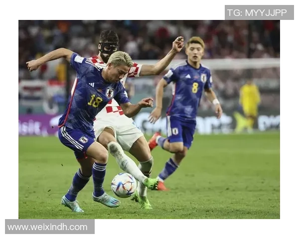 图伦努库斯与安迪江B队激战正酣谁能在赛场上笑到最后